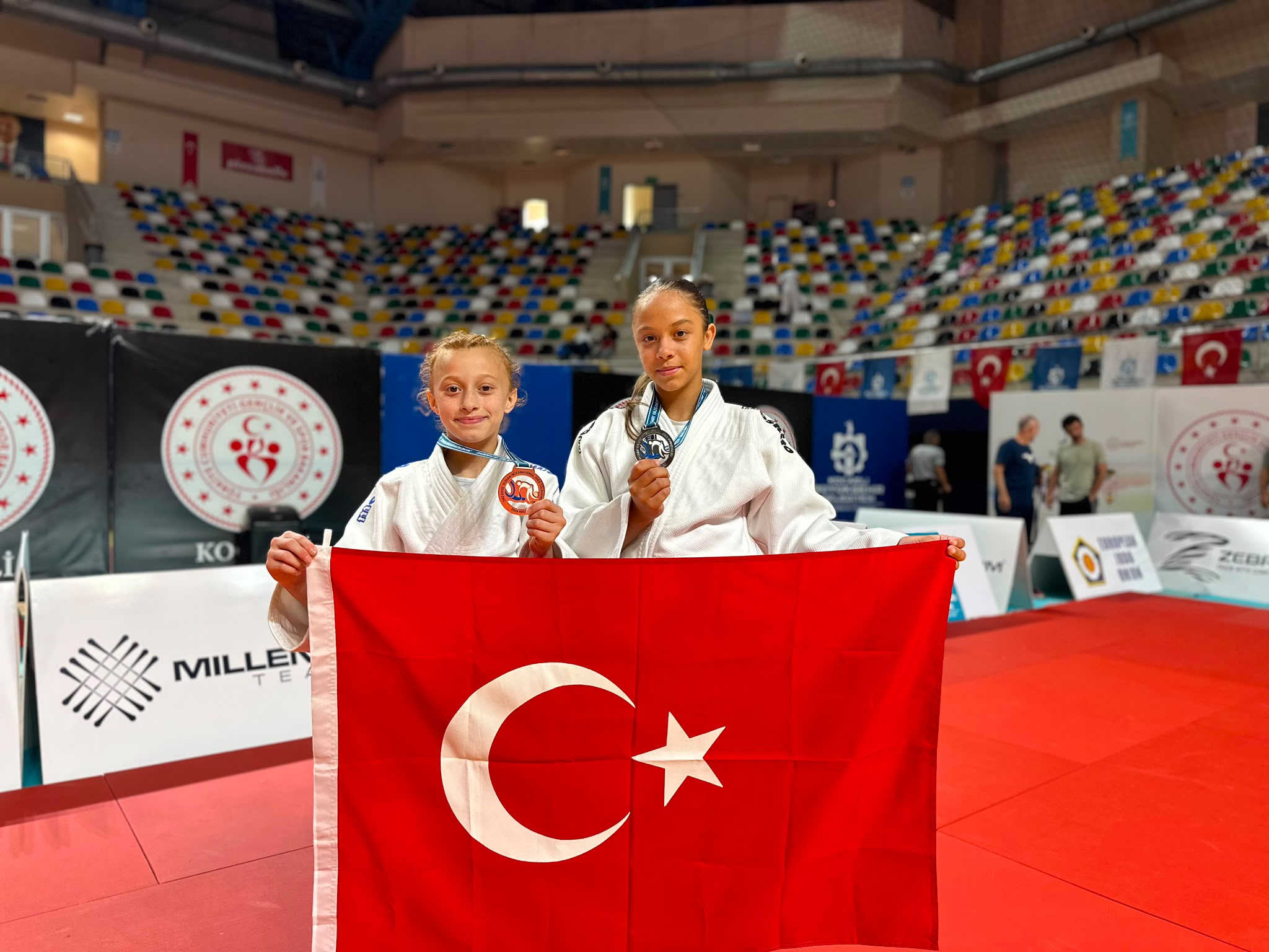 Judo ve güreşte başarı
