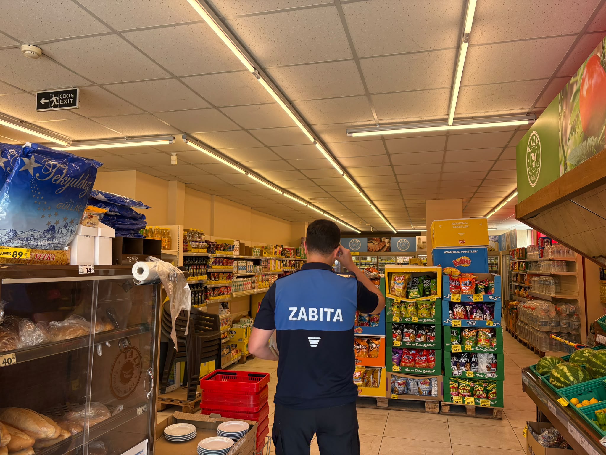 Serdivan’da Gıda İşletmelerine Yakın Takip