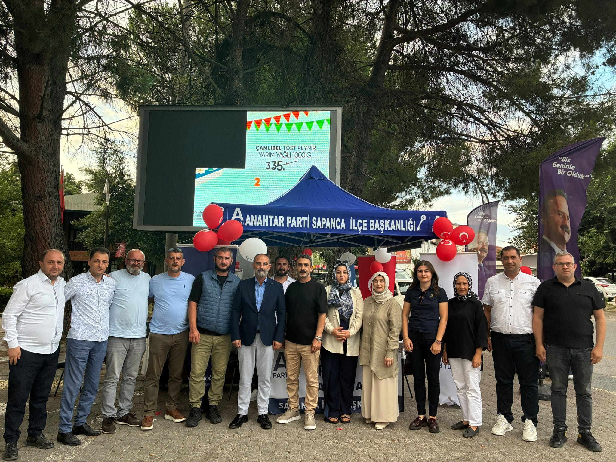 SAHADAKİ EMEĞİ ÇOK KIYMETLİ BULUYORUZ