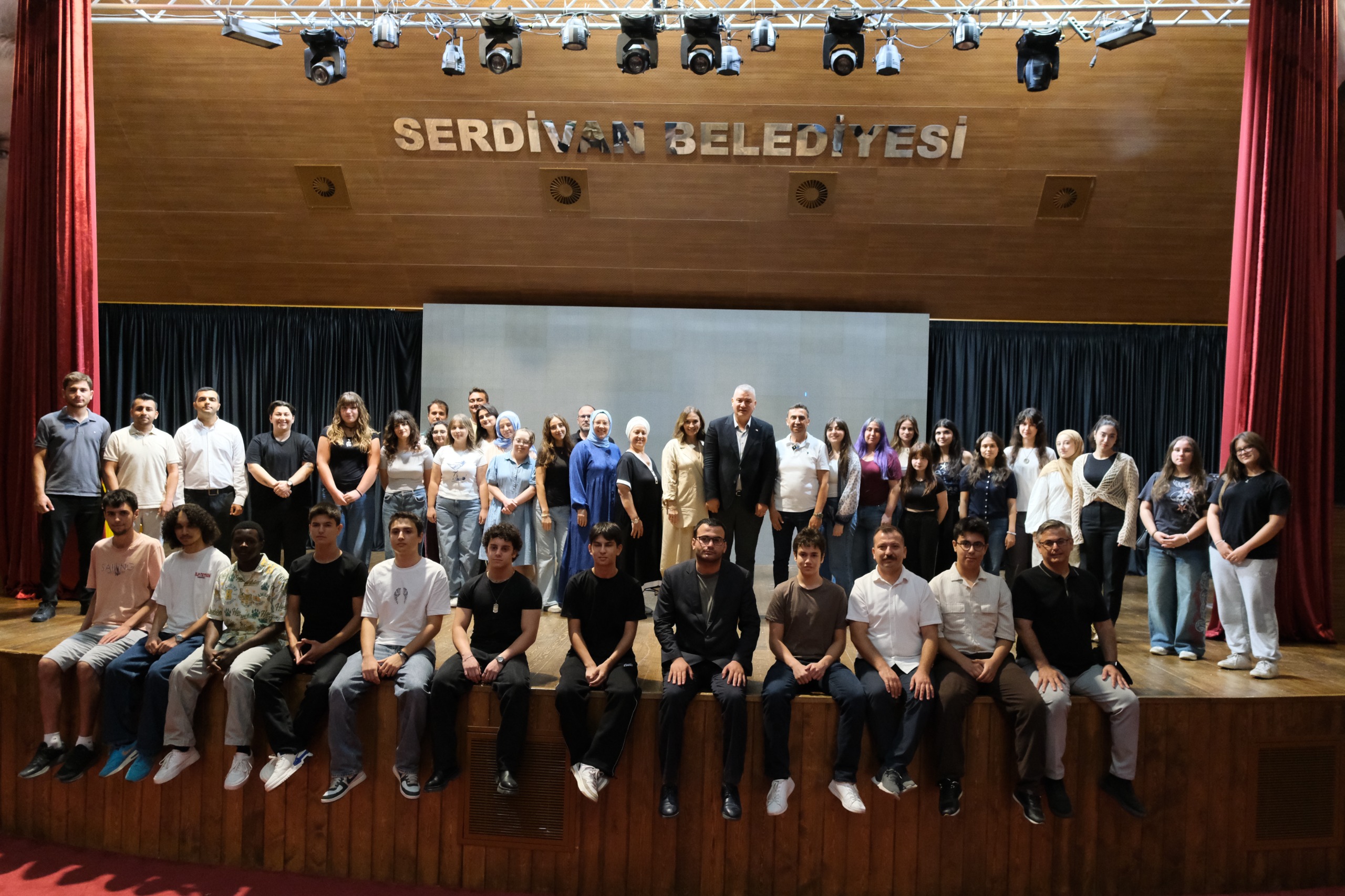 Tiyatro Okulu’nda Yetişkin Eğitimleri Başladı
