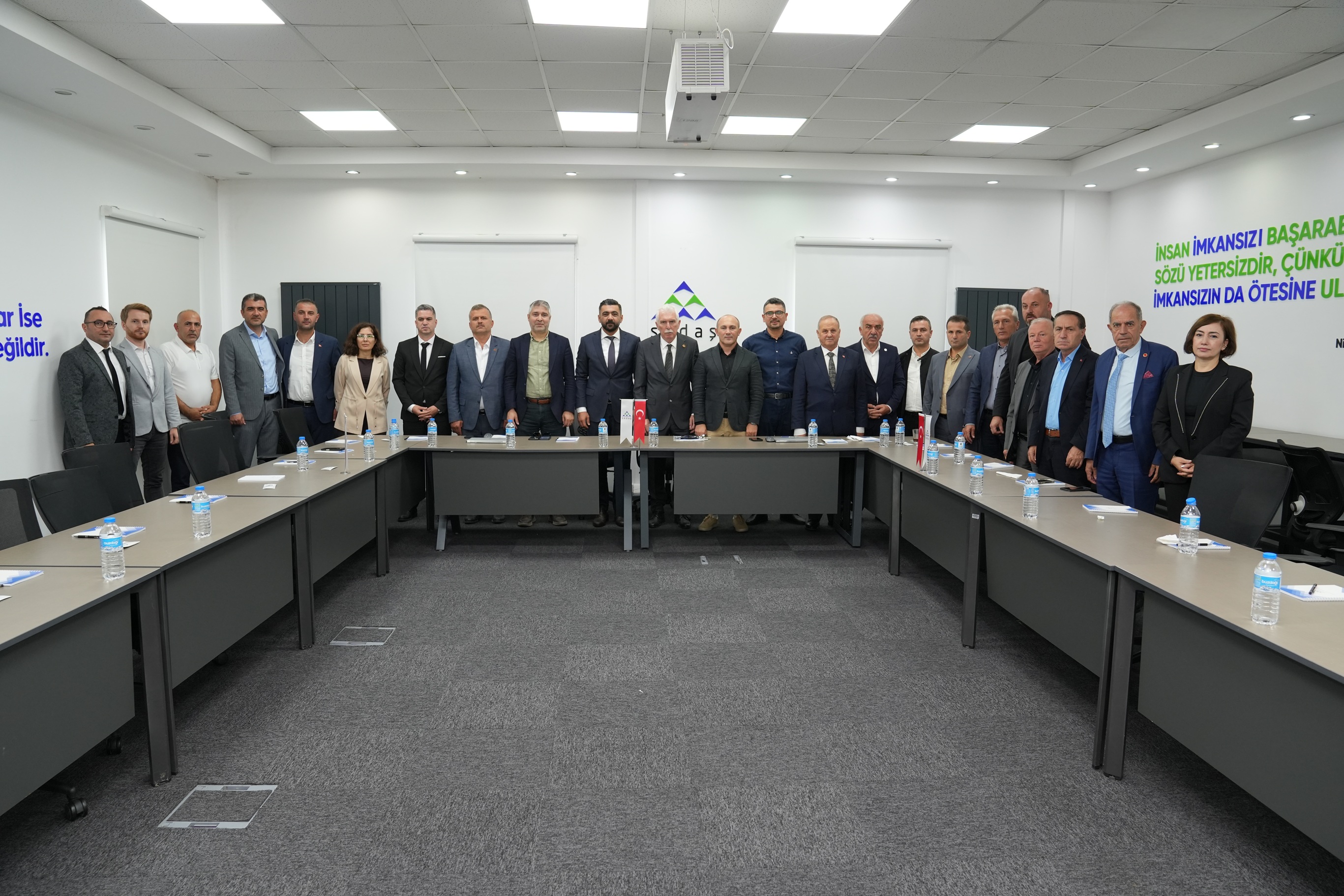 SEDAŞ muhtarları topladı