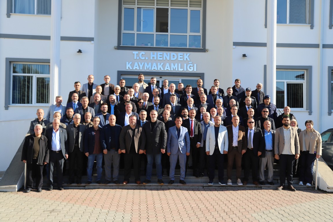 Hendek'te muhtarlar unutulmadı